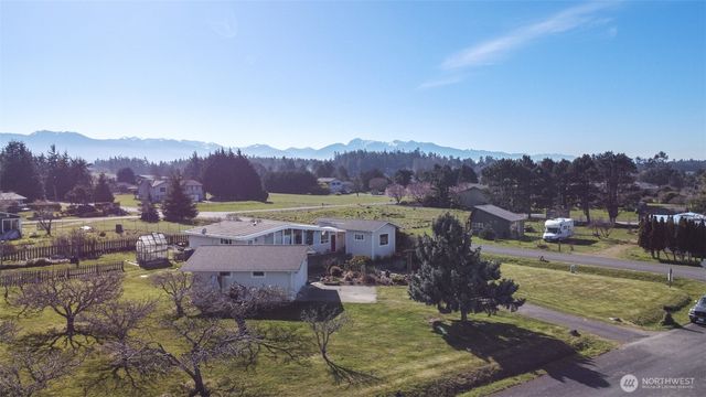 41 Victoria View Street, Sequim, WA 98382