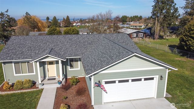 41 Victoria View Street, Sequim, WA 98382