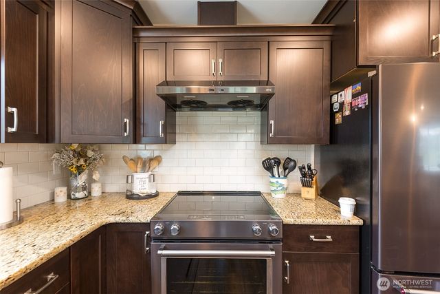 41 Victoria View Street, Sequim, WA 98382