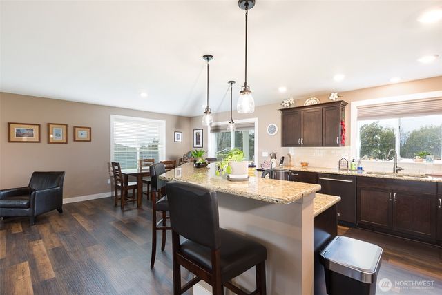 41 Victoria View Street, Sequim, WA 98382