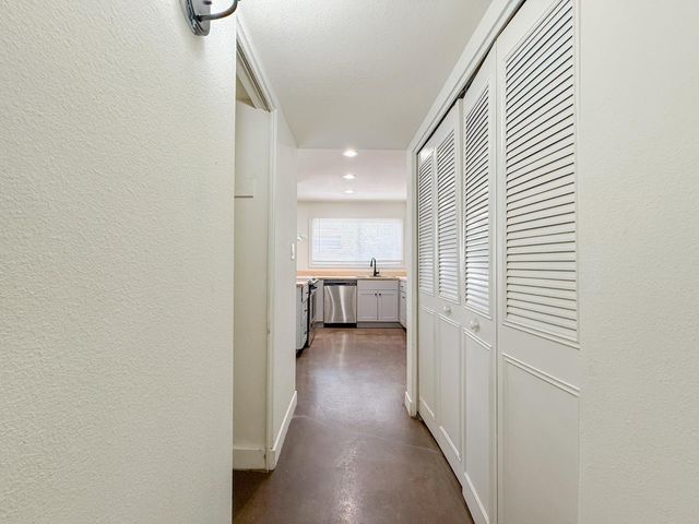 4440 W Solano Drive N, Glendale, AZ 85301