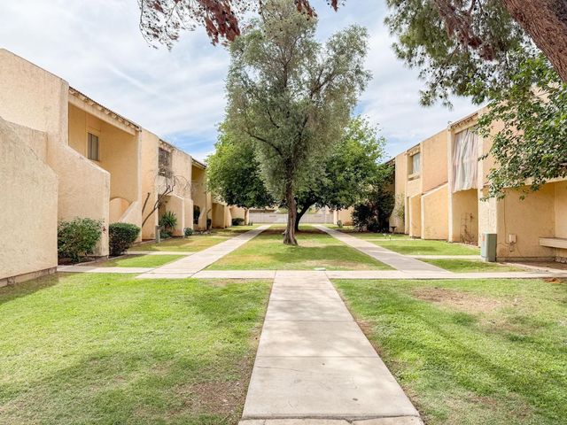 4440 W Solano Drive N, Glendale, AZ 85301