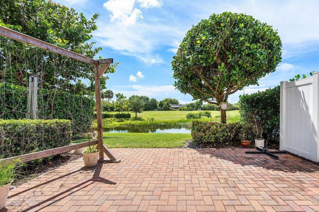 10210 Akenside Drive, Boca Raton, FL 33428
