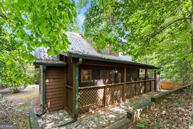 325 Blue Creek Cove, Cleveland, GA 30528