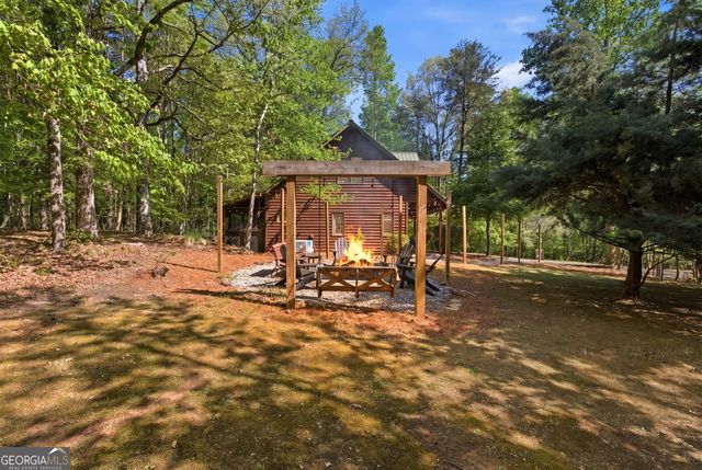 325 Blue Creek Cove, Cleveland, GA 30528