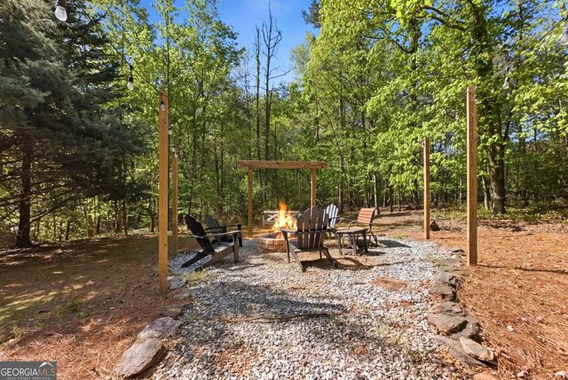 325 Blue Creek Cove, Cleveland, GA 30528