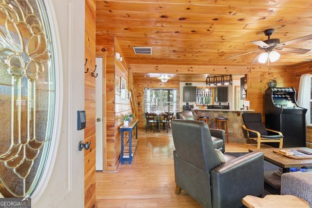 325 Blue Creek Cove, Cleveland, GA 30528