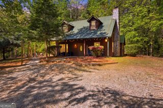 325 Blue Creek Cove, Cleveland, GA 30528