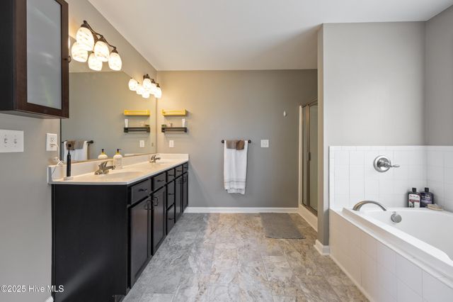 601 Prince William Drive, Elizabeth City, NC 27909