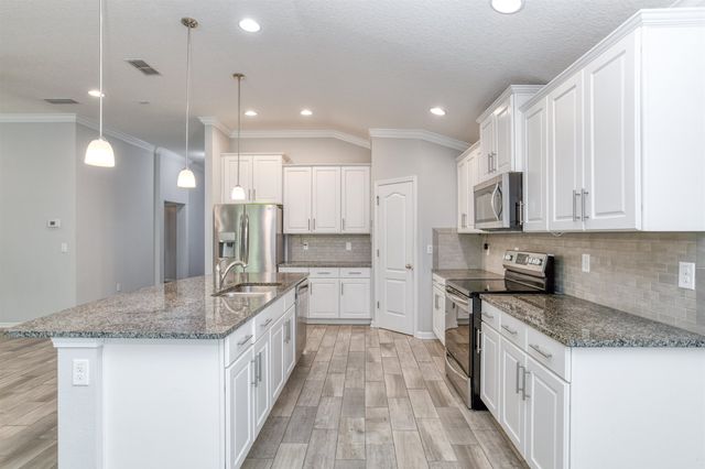 485 Crescent Key Dr, St Augustine, FL 32086