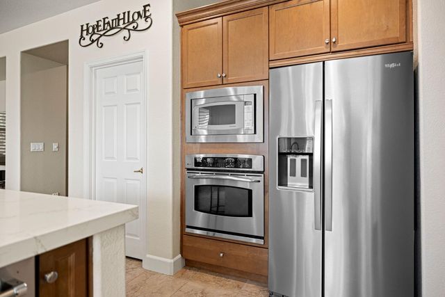 9010 Hearst Pl, El Dorado Hills, CA 95762