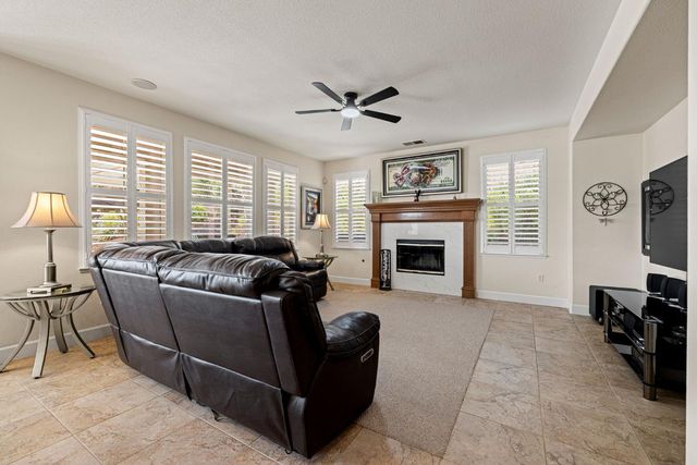 9010 Hearst Pl, El Dorado Hills, CA 95762