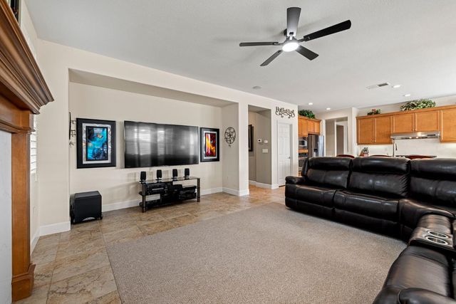 9010 Hearst Pl, El Dorado Hills, CA 95762