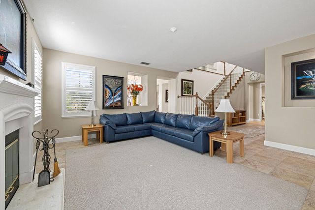 9010 Hearst Pl, El Dorado Hills, CA 95762