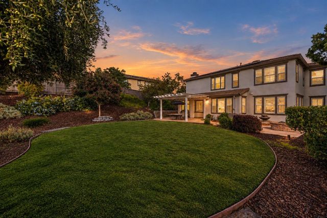 9010 Hearst Pl, El Dorado Hills, CA 95762