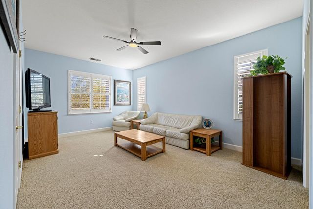 9010 Hearst Pl, El Dorado Hills, CA 95762