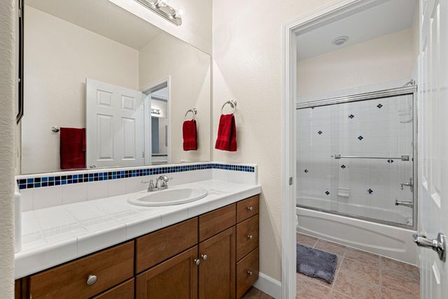 9010 Hearst Pl, El Dorado Hills, CA 95762
