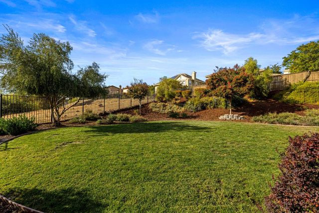 9010 Hearst Pl, El Dorado Hills, CA 95762