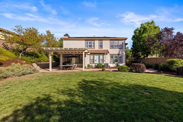 9010 Hearst Pl, El Dorado Hills, CA 95762