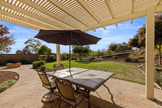 9010 Hearst Pl, El Dorado Hills, CA 95762
