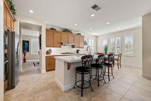 9010 Hearst Pl, El Dorado Hills, CA 95762