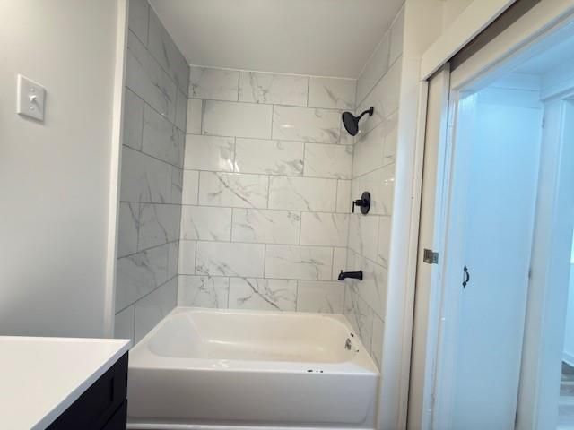 609 W Lee Street, Nevada, MO 64772