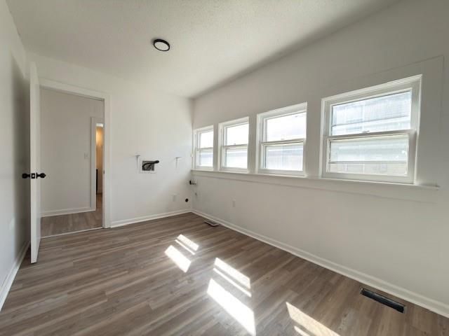 609 W Lee Street, Nevada, MO 64772