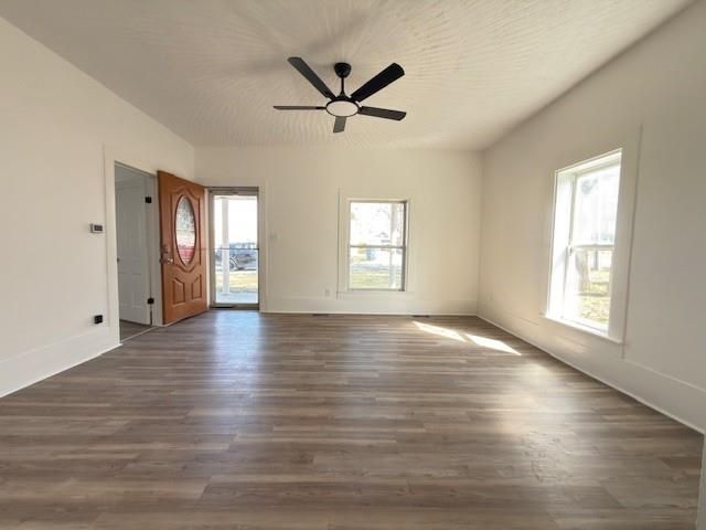 609 W Lee Street, Nevada, MO 64772