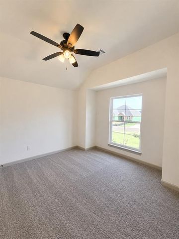 11620 NW 103rd Street, Yukon, OK 73099