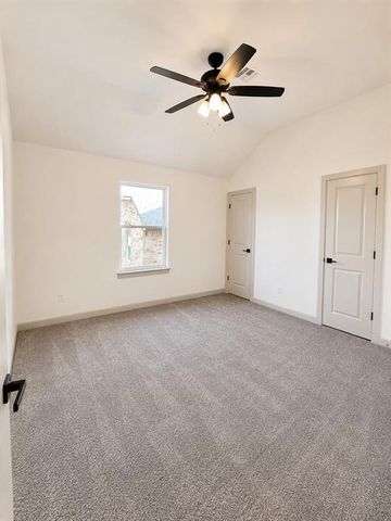 11620 NW 103rd Street, Yukon, OK 73099