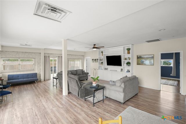 9725 Bock Road, Buda, TX 78610