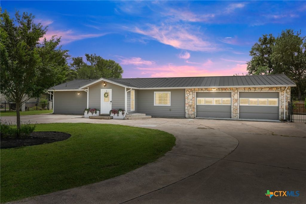 9725 Bock Road, Buda, TX 78610