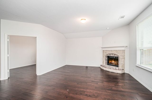 7905 Wildwest Drive, Fort Worth, TX 76131