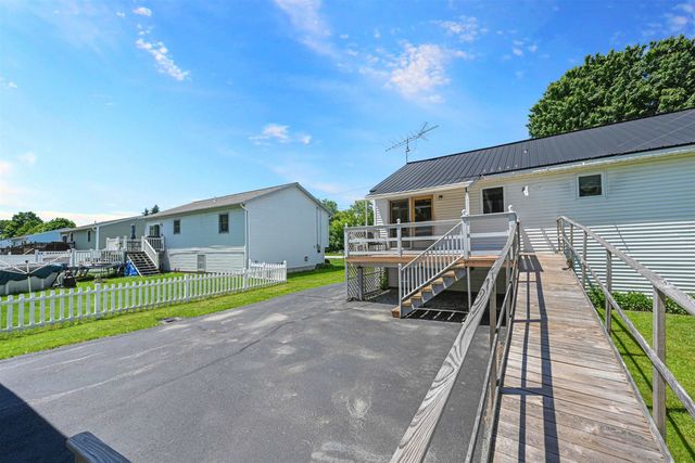 37 Adams Street, St. Albans City, VT 05478