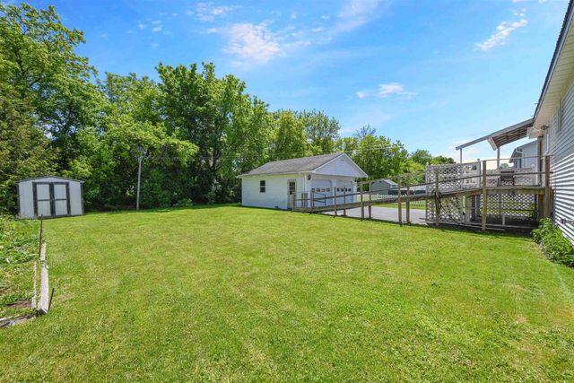 37 Adams Street, St. Albans City, VT 05478