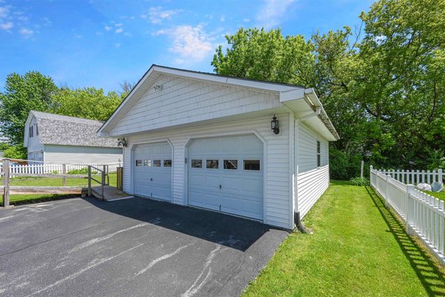 37 Adams Street, St. Albans City, VT 05478