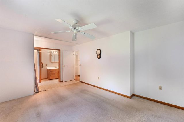 37 Adams Street, St. Albans City, VT 05478