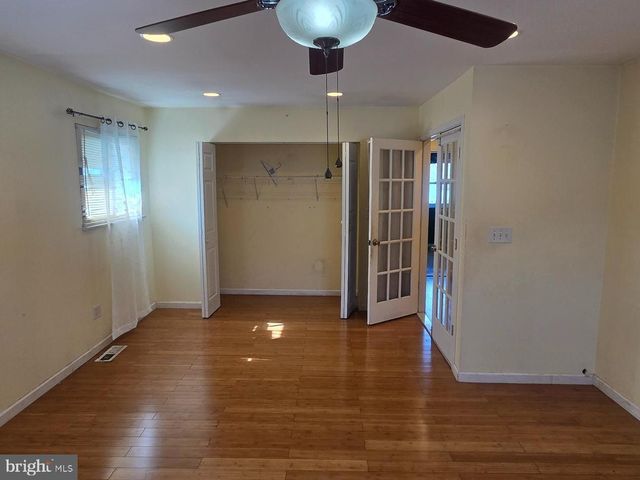 7906 DAWNWOOD CT, Lanham, MD 20706