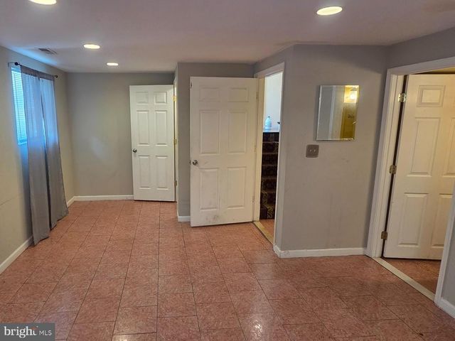 7906 DAWNWOOD CT, Lanham, MD 20706