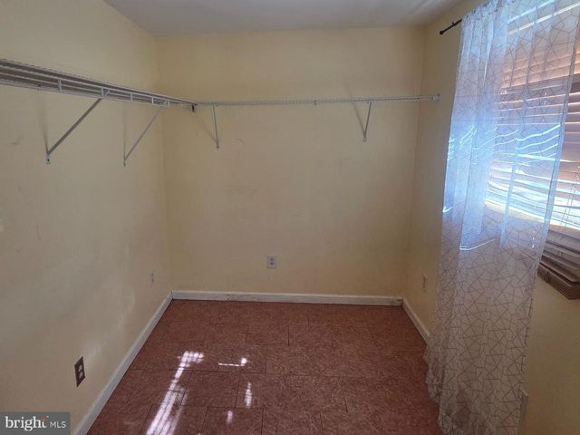 7906 DAWNWOOD CT, Lanham, MD 20706