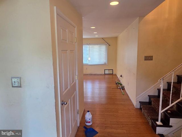 7906 DAWNWOOD CT, Lanham, MD 20706