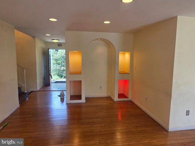 7906 DAWNWOOD CT, Lanham, MD 20706