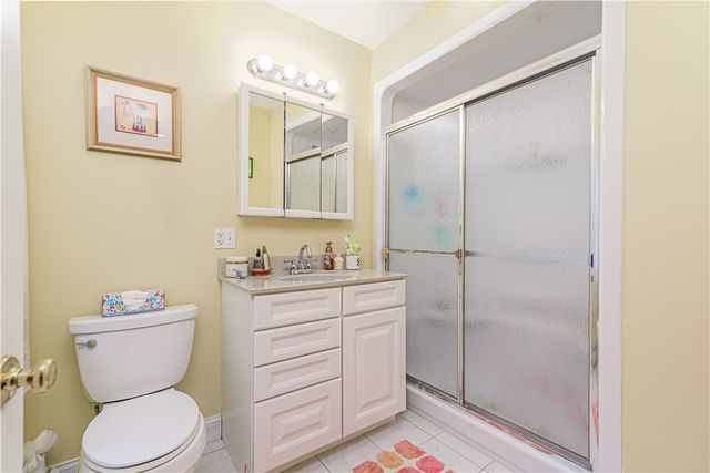 187 Plainfield Pike, Scituate, RI 02857