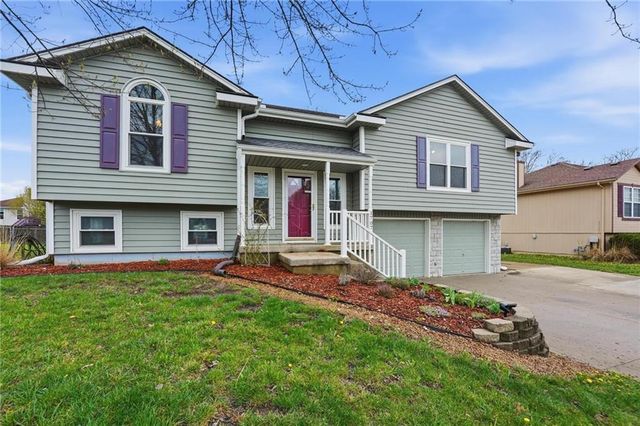 1707 Shelby Drive, Raymore, MO 64083