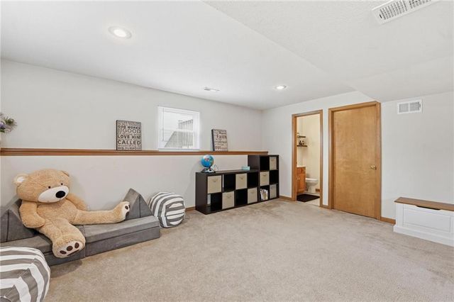 1707 Shelby Drive, Raymore, MO 64083