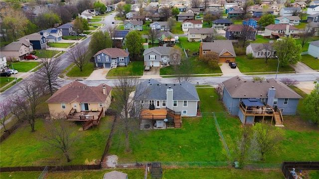 1707 Shelby Drive, Raymore, MO 64083