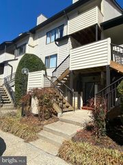 9712 HELLINGLY PL #209, Gaithersburg, MD 20886