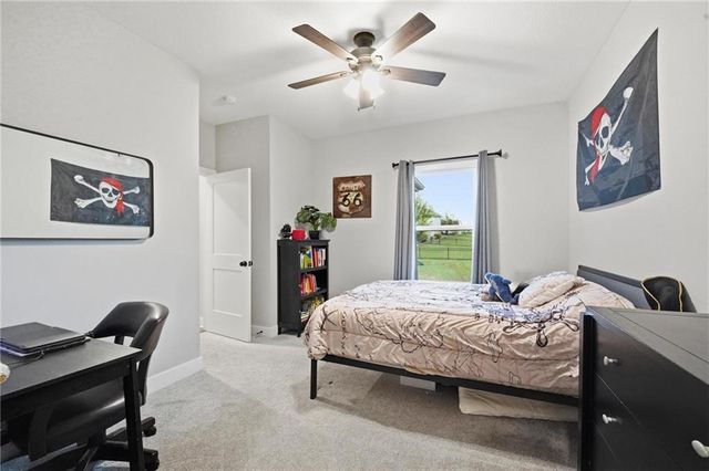 1067 SW Conch Circle, Lee's Summit, MO 64064