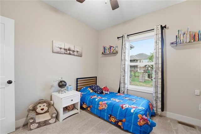 1067 SW Conch Circle, Lee's Summit, MO 64064