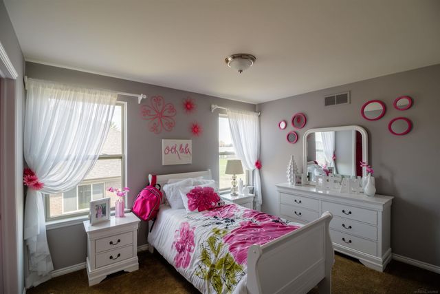 27600 Hagen Road 2, Macomb, MI 48051